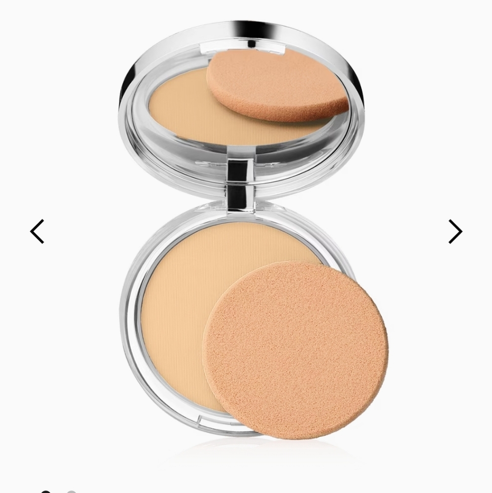 Clinique stay-matte powered